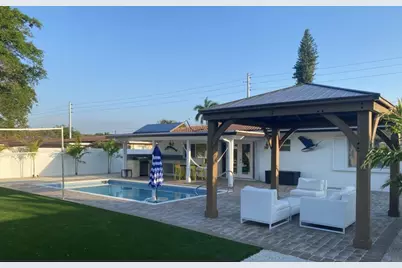 1070 NW 45th Street, Deerfield Beach, FL 33064 - Photo 16