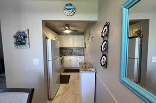 3320 Lake Osborne Dr, Lake Worth Beach, FL 33461 - Photo 6