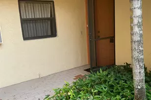 2836 Carambola Cir S, Coconut Creek, FL 33066 - Photo 2