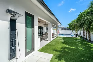 918 SW 28th Ave, Boynton Beach, FL 33435 - Photo 58