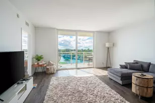 437 Golden Isles Dr, Hallandale Beach, FL 33009 - Photo 10