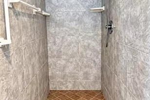 2 Colonial Club Dr, Boynton Beach, FL 33435 - Photo 10