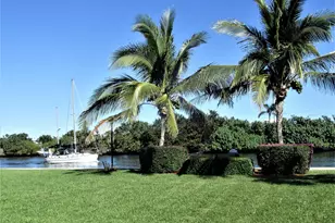 2 Colonial Club Dr, Boynton Beach, FL 33435 - Photo 34