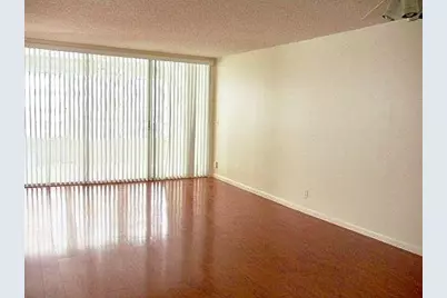 9235 Lagoon Place #315, Davie, FL 33324 - Photo 2
