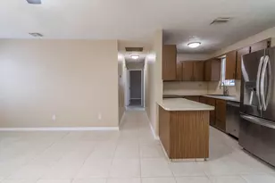 2032 Worthington Rd, West Palm Beach, FL 33409 - Photo 6