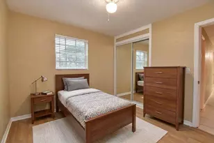 2032 Worthington Rd, West Palm Beach, FL 33409 - Photo 10