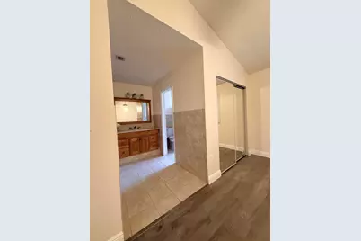 612 N University Drive, Plantation, FL 33324 - Photo 2