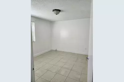 1283 SW 46th Avenue, Pompano Beach, FL 33069 - Photo 14
