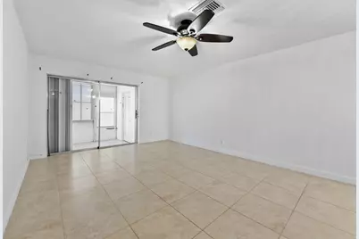 2868 Ashley Drive E #C, West Palm Beach, FL 33415 - Photo 2