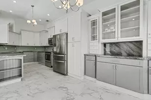 7461 NW 167th Terrace, Hialeah, FL 33015 - Photo 12