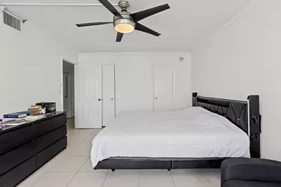 137 Golden Isles Drive #1001, Hallandale Beach, FL 33009 - Photo 28