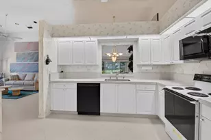 7700 Coral Lake Dr, Delray Beach, FL 33446 - Photo 16
