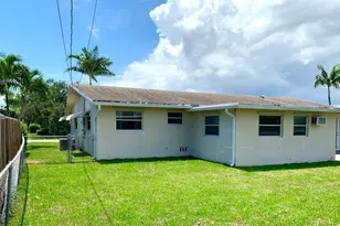 243 SW 4th St, Boca Raton, FL 33432 - Photo 16