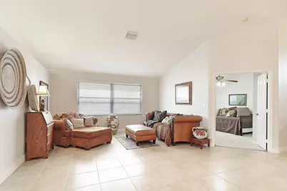 7908 Ambleside Way, Lake Worth, FL 33467 - Photo 10