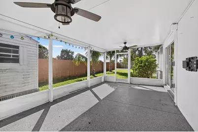 446 E Shadyside Circle, West Palm Beach, FL 33415 - Photo 10