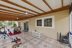 8670 NW 19th St, Pembroke Pines, FL 33024 - Photo 40