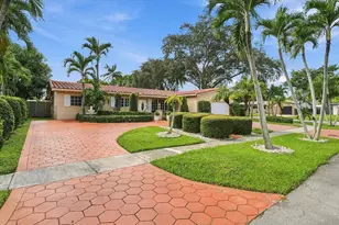 8670 NW 19th St, Pembroke Pines, FL 33024 - Photo 1