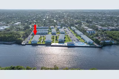 2570 S Federal Highway #1, Boynton Beach, FL 33435 - Photo 2