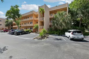 8400 Lagos De Campo Blvd, Tamarac, FL 33321 - Photo 1