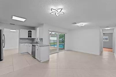 2315 NW 98th Lane, Coral Springs, FL 33065 - Photo 12