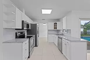 2315 NW 98th Ln, Coral Springs, FL 33065 - Photo 10