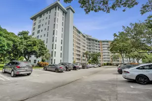 2940 N Course Dr, Pompano Beach, FL 33069 - Photo 64