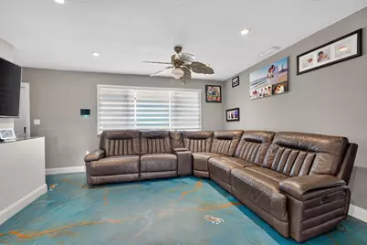 8800 NW 15th Street, Pembroke Pines, FL 33024 - Photo 6