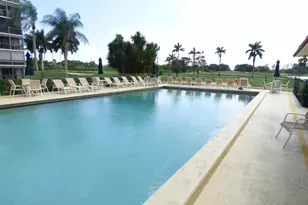 8921 S Hollybrook Blvd, Pembroke Pines, FL 33025 - Photo 10