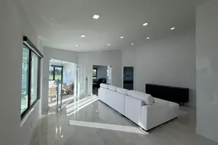 7689 Glendevon Ln, Delray Beach, FL 33446 - Photo 4