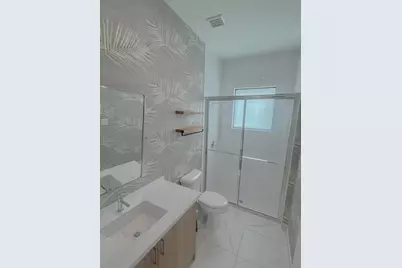 8227 Oceanus Drive, Boca Raton, FL 33496 - Photo 16