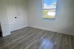 4341 NE 18th Ave, Pompano Beach, FL 33064 - Photo 14