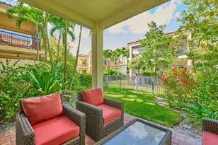 141 Sword Fern Pl, Wellington, FL 33414 - Photo 4