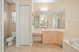 9566 Lantern Bay Cir, West Palm Beach, FL 33411 - Photo 10