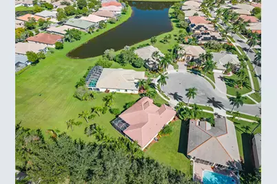 9566 Lantern Bay Circle, West Palm Beach, FL 33411 - Photo 4