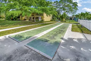 872 SW 9th St Cir, Boca Raton, FL 33486 - Photo 44