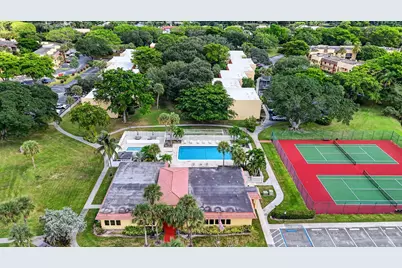 872 SW 9th Street Circle #101, Boca Raton, FL 33486 - Photo 34