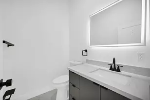 2791 NW 11th Ct, Fort Lauderdale, FL 33311 - Photo 32
