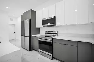 2791 NW 11th Ct, Fort Lauderdale, FL 33311 - Photo 14