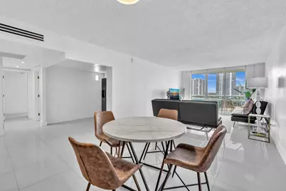 19390 Collins Avenue #1007, Sunny Isles Beach, FL 33160 - Photo 10