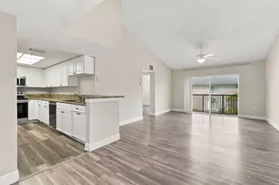 1400 Crestwood Ct S, Royal Palm Beach, FL 33411 - Photo 30
