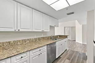 1400 Crestwood Ct S, Royal Palm Beach, FL 33411 - Photo 36