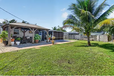 103 SW 14th Street, Deerfield Beach, FL 33441 - Photo 34