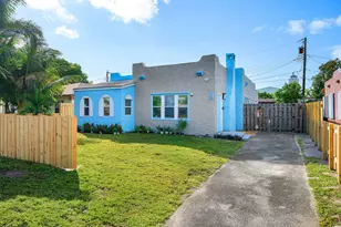 120 NW 4th Ave, Boynton Beach, FL 33435 - Photo 2