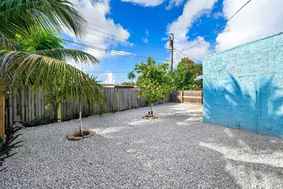 120 NW 4th Avenue, Boynton Beach, FL 33435 - Photo 26