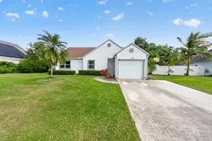 9 Cedar Cir, Boynton Beach, FL 33436 - Photo 38