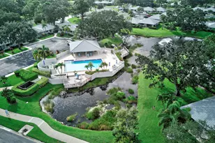 829 Club Dr, Palm Beach Gardens, FL 33418 - Photo 2