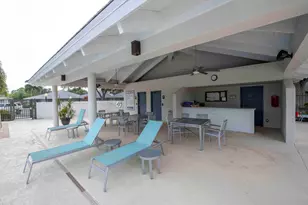 829 Club Dr, Palm Beach Gardens, FL 33418 - Photo 28