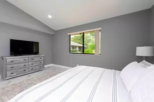 829 Club Dr, Palm Beach Gardens, FL 33418 - Photo 14