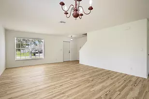 617 SE Karrigan Terrace, Port Saint Lucie, FL 34983 - Photo 6