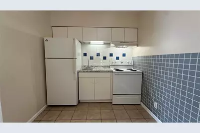 1973 NE 4th Street #6, Deerfield Beach, FL 33441 - Photo 4
